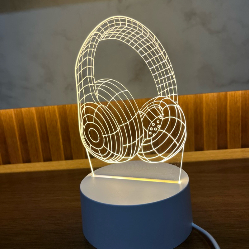 Luminária 3D Acrílico Fone de Ouvido – Design Moderno, Grava
